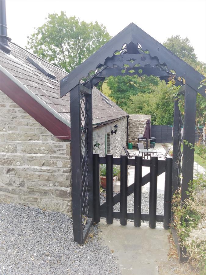 The Bakery Villa Llanddeiniol Luaran gambar